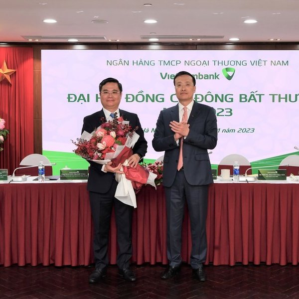 Vietcombank có lãnh đạo mới, thông qua phương án tăng vốn điều lệ