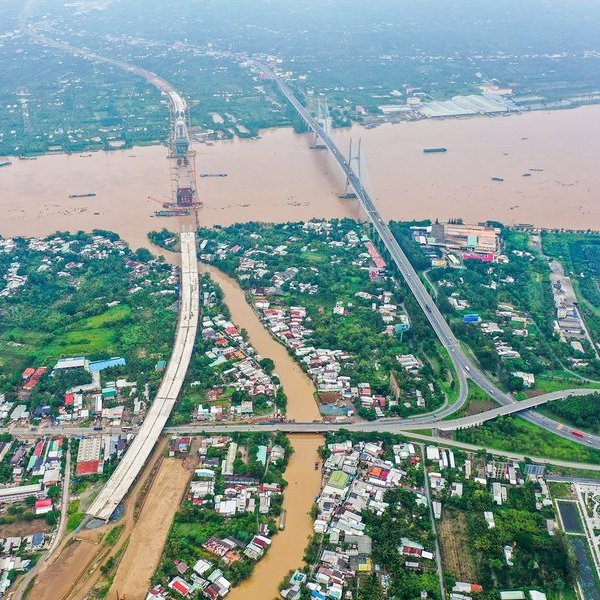 Bộ GTVT nêu lý do tiến độ thi công cao tốc Mỹ Thuận – Cần Thơ chậm