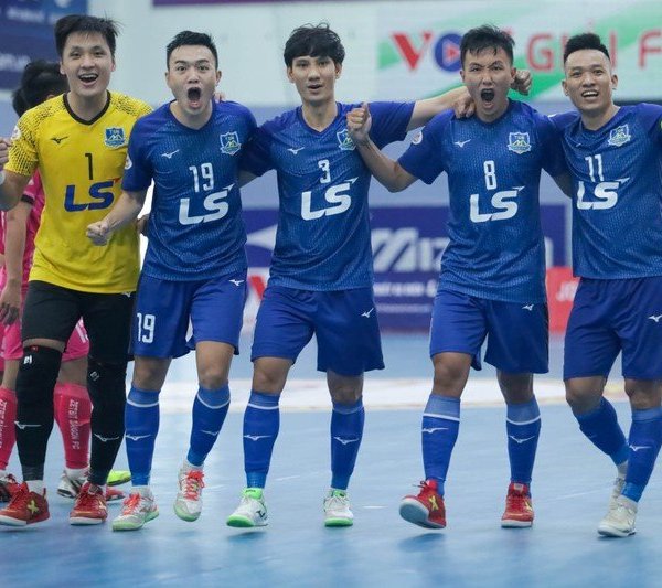 Độc lạ futsal Việt Nam: 6 đội cùng có liên quan đến 1 ông bầu