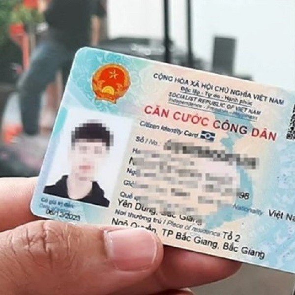 Ba nhóm người bắt buộc phải đổi căn cước công dân gắn chíp trong năm 2023