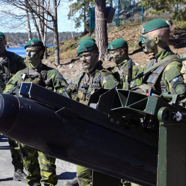 NATO đối trọng với Nga ra sao sau khi kết nạp Thụy Điển và Phần Lan?