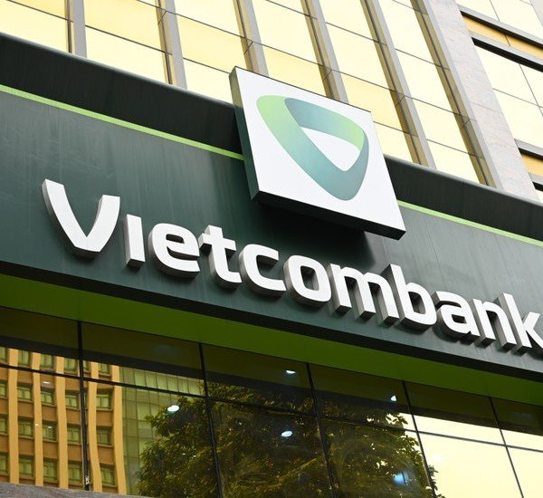 Vietcombank lãi hơn 20.000 tỷ trong nửa đầu năm, nợ xấu tăng trưởng 25%