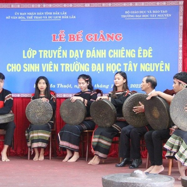 Ý nghĩa lớn lao từ chính sách hỗ trợ nghệ nhân của tỉnh Đắk Lắk