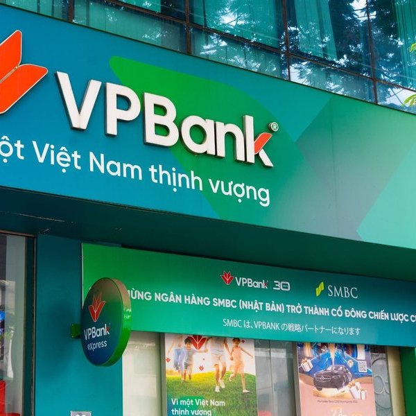 Cổ đông ngoại được chấp thuận mua 15% vốn của VPBank