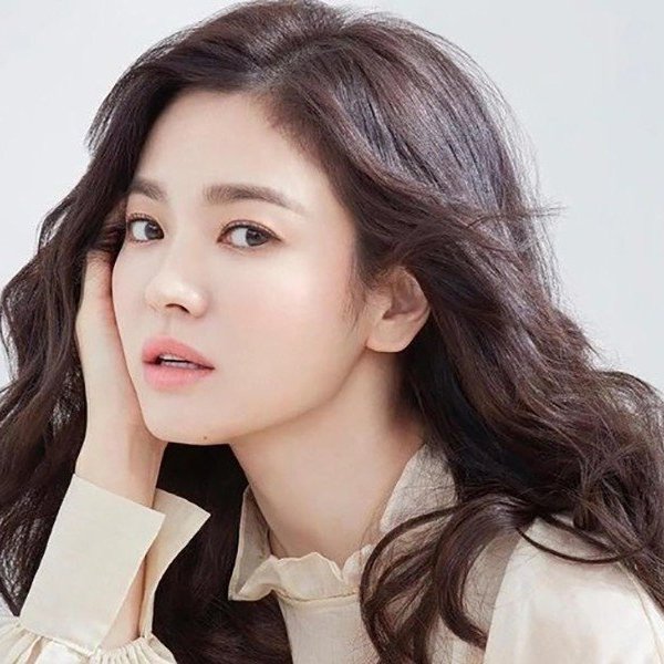 Song Hye Kyo trở lại màn ảnh rộng sau 10 năm