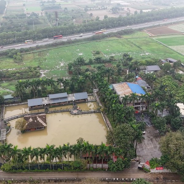 Hà Nội: Trang trại chăn nuôi bị “biến tướng” thành khu sinh thái