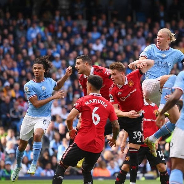 M.U và Man City chung tay phản đối luật mới của Premier League