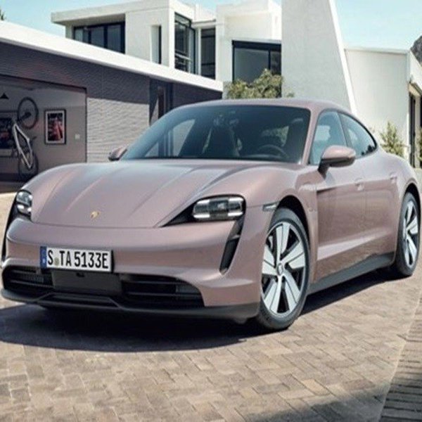 Porsche triệu hồi hàng nghìn siêu xe Taycan vì nguy cơ cháy nổ